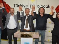 İYİ parti Aliağa'da Osman Moğolkoç'ta adaylığını açıkladı