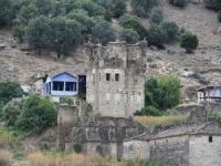 Tarihi Arpaz Kalesi Restore Edilecek
